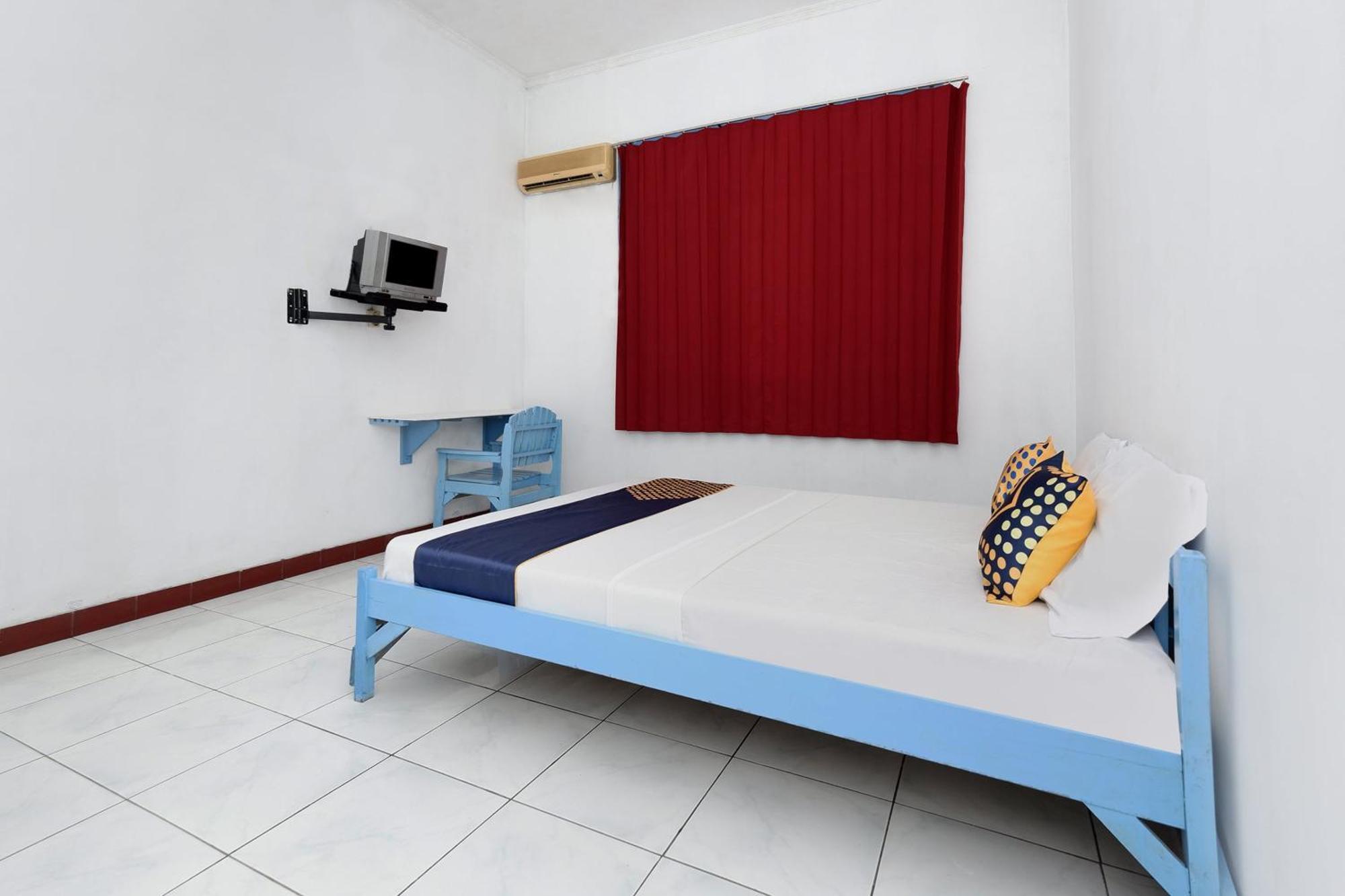 Spot On 2289 Hotel Saudara Tegal  Zewnętrze zdjęcie