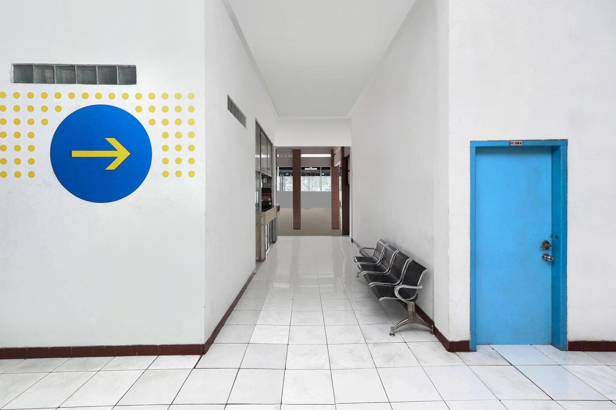 Spot On 2289 Hotel Saudara Tegal  Zewnętrze zdjęcie